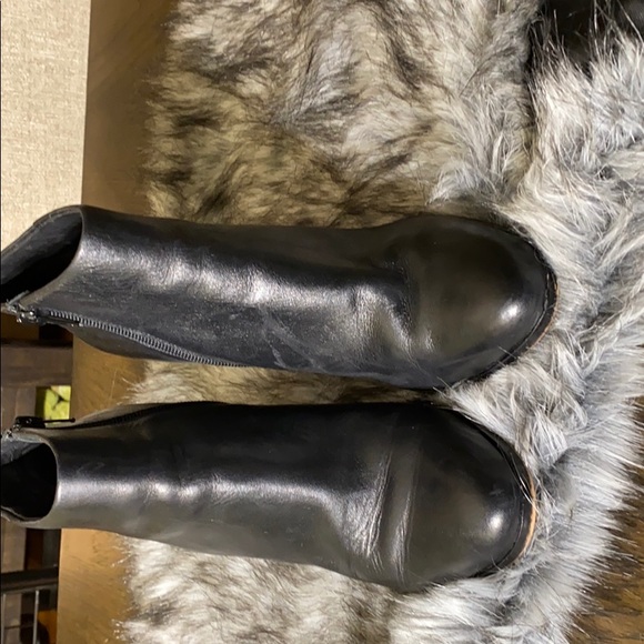 Vince Camuto soft leather black wedge heel booties - Picture 7 of 7